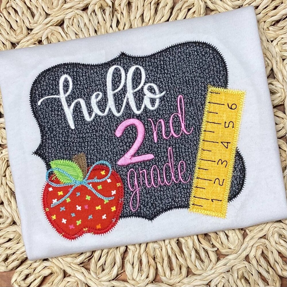 Made to order Applique Back to school shirt "Hello.....Grade"